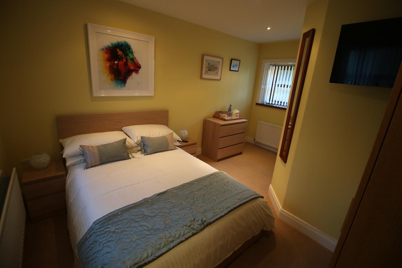 Bed and Breakfast Feetnpaws Portaferry Exterior foto